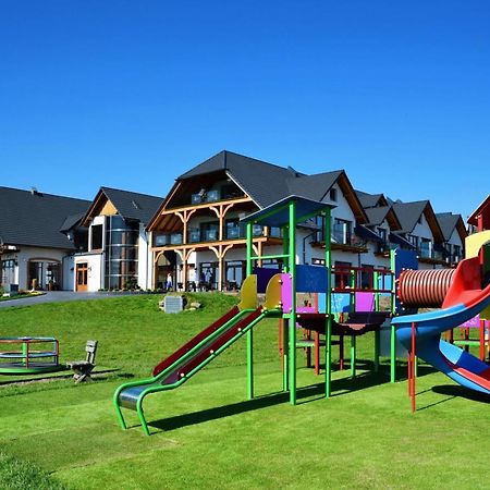 Hotel Wichrowe Wzgorze Chmielno Esterno foto