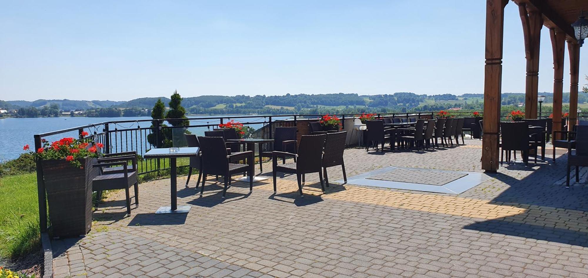Hotel Wichrowe Wzgorze Chmielno Esterno foto